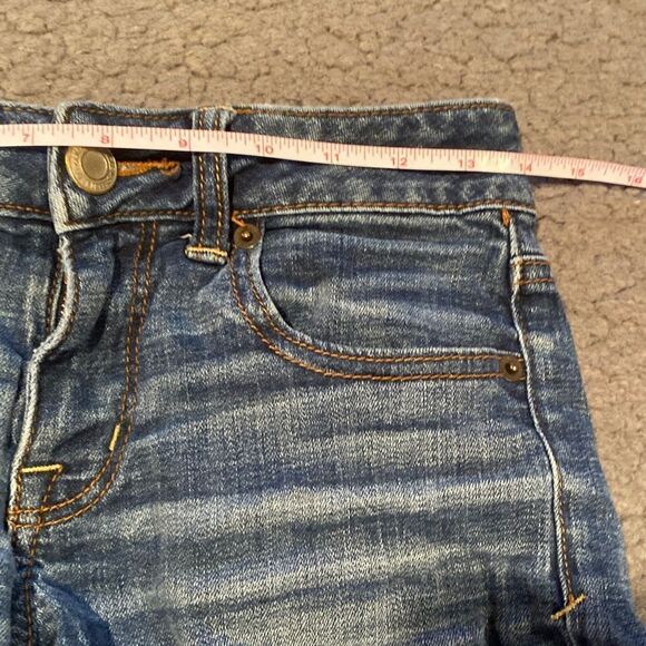 American Eagle Super Stretch Denim Shorts Size 2 - Picture 11 of 12